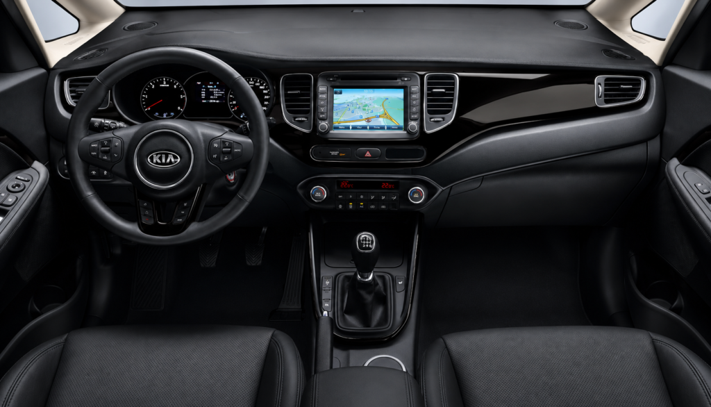 KIA CARENS 4